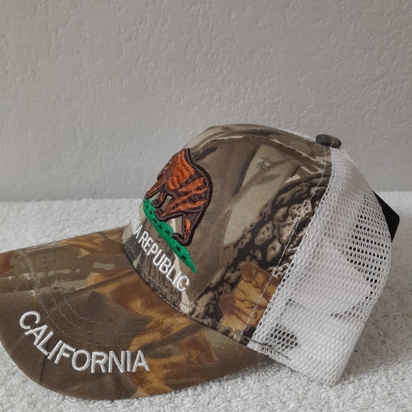 Cali - Picture 2 of 4